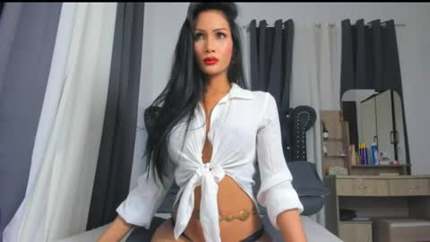 Bella online show from 07.15.26