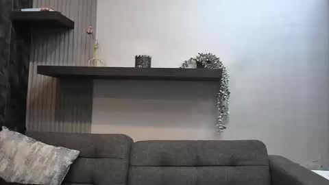 Lexi Longg online show from 04.16.26