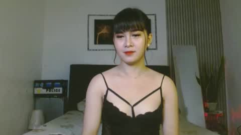 Bella Ratbu online show from 01.24.25