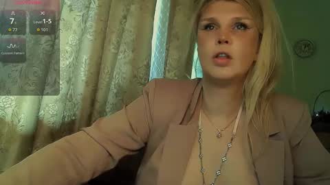 Annika online show from 09.13.25