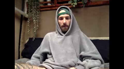 Tuhands online show from 02.03.25