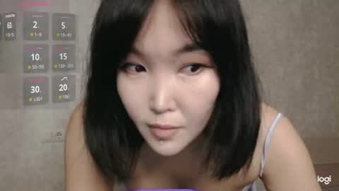 Snapshot of tumilio chatting on 07.24.26 TumiLio online show from 07.24.26