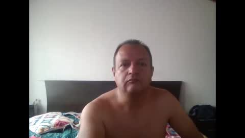 Snapshot of tuserasmia chatting on 12.25.24 Mario Ramirez online show from 12.25.24