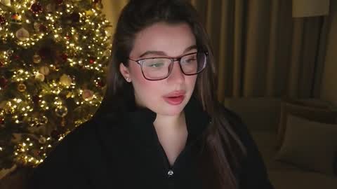 Ariana online show from 12.14.25