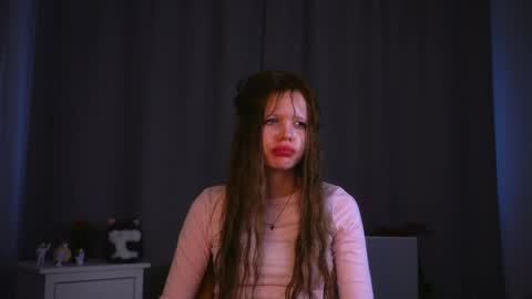 Shirlee online show from 05.23.26