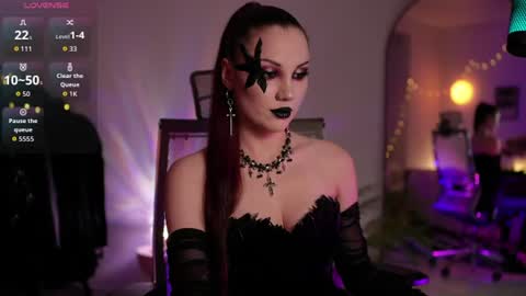 Snapshot of tv_miss chatting on 07.17.26 Miss Veth online show from 07.17.26