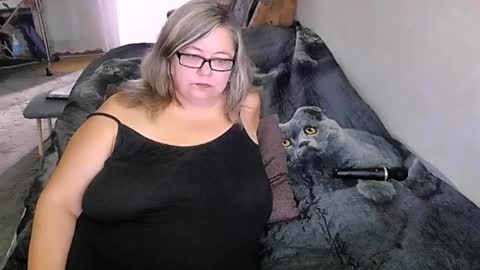 Lana online show from 09.12.25