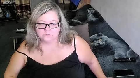 Lana online show from 10.08.25