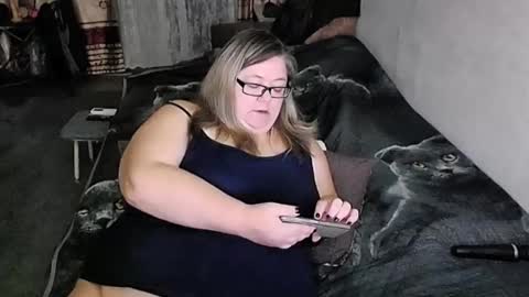 Lana online show from 02.22.26