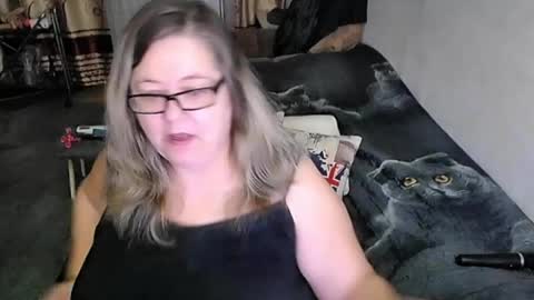 Lana online show from 04.04.26