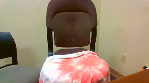 Snapshot of twayne29x chatting on 12.24.24 twayne29x online show from 12.24.24