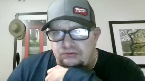 Snapshot of tweeter74 chatting on 04.19.26 Tweeter74 online show from 04.19.26