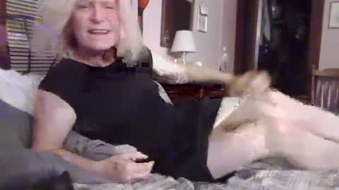 Kitten online show from 07.11.26