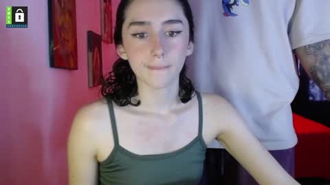 Snapshot of twinflamesxx chatting on 01.15.25 TwinFlamesXX online show from 01.15.25