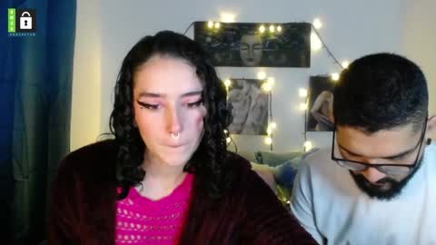 Snapshot of twinflamesxx chatting on 01.27.25 TwinFlamesXX online show from 01.27.25