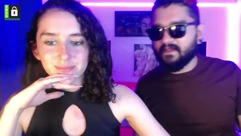 Snapshot of twinflamesxx chatting on 02.20.25 TwinFlamesXX online show from 02.20.25