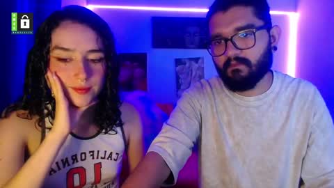 Snapshot of twinflamesxx chatting on 02.20.25 TwinFlamesXX online show from 02.20.25