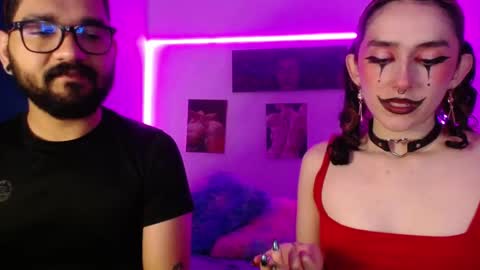 Snapshot of twinflamesxx chatting on 09.18.25 TwinFlamesXX online show from 09.18.25