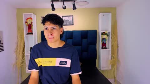 Snapshot of twink_bunny chatting on 09.24.25 samu online show from 09.24.25