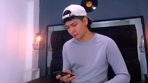 Snapshot of twink_bunny chatting on 02.05.26 samu online show from 02.05.26