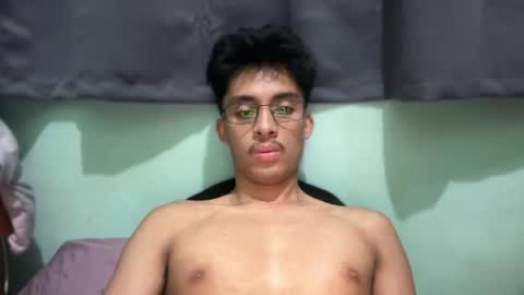 Snapshot of twink_hairyass69 chatting on 07.25.26 Aladin online show from 07.25.26