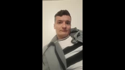 Snapshot of twinkboy2042 chatting on 03.04.26 twinkboy2042 online show from 03.04.26