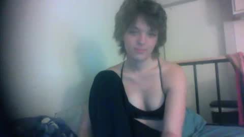 twinkl3toz3 online show from 04.30.26