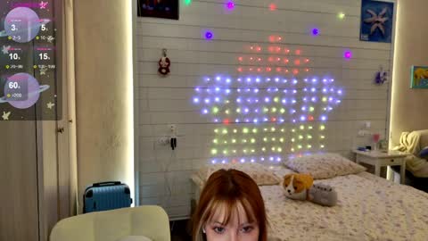 Snapshot of twinkle_toes_ chatting on 04.15.26 Eva online show from 04.15.26