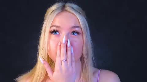 twinklefluff online show from 03.09.25