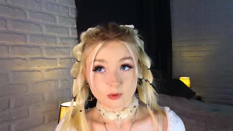 twinklefluff online show from 10.10.25