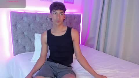 twinksboys_23 online show from 05.11.26