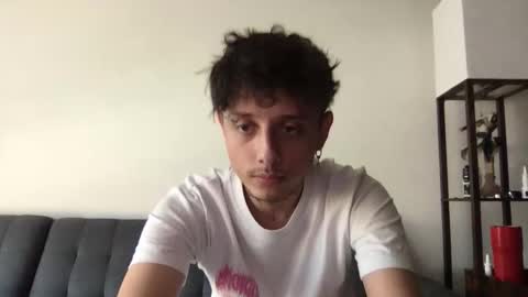 Snapshot of twinksguys360 chatting on 01.06.26 Derrick online show from 01.06.26