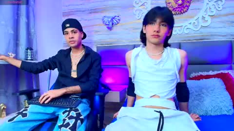 twinslovers_ online show from 09.11.25