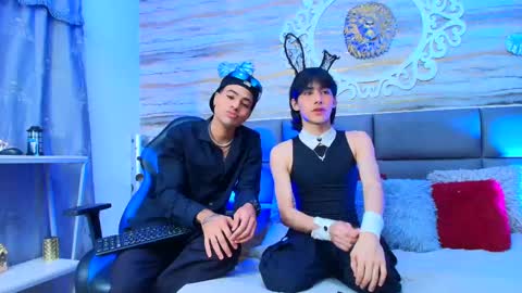 twinslovers_ online show from 09.13.25