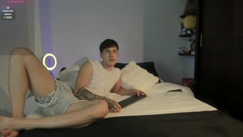 twintease online show from 01.28.25