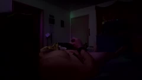 Snapshot of twistedmister85 chatting on 11.26.25 twistedmister85 online show from 11.26.25