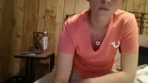 twizzler_twizzle online show from 01.17.26