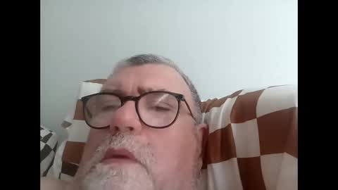 twohats2810 online show from 05.24.26