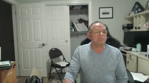 Twopeopleinlove online show from 02.14.25