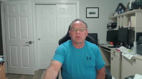 Twopeopleinlove online show from 10.01.25