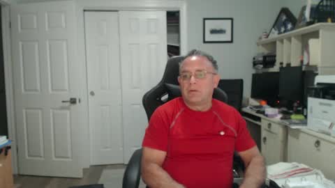 Twopeopleinlove online show from 10.09.25