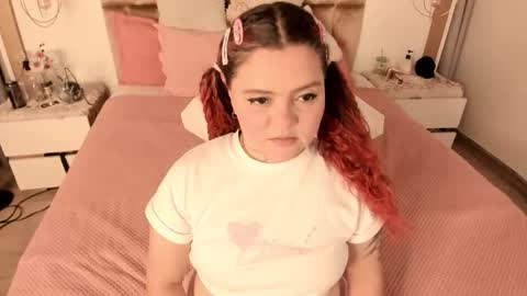 Twiggy online show from 03.03.25