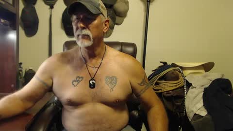 txlobo60 online show from 10.08.25