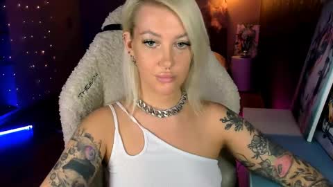 Miley online show from 04.19.26