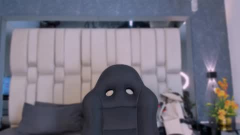 Snapshot of tyla_demon chatting on 02.11.26 TYLA online show from 02.11.26