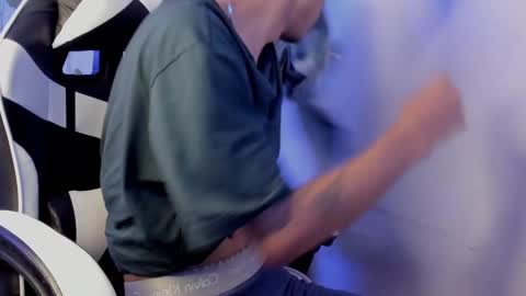 Tyler Garcia  online show from 02.25.25