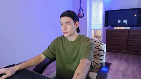 Tyler and Chris online show from 10.06.25