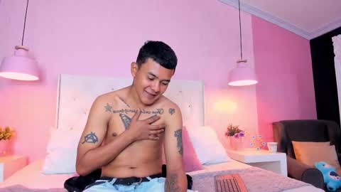 Snapshot of tylergandi chatting on 02.26.26 Tyler online show from 02.26.26