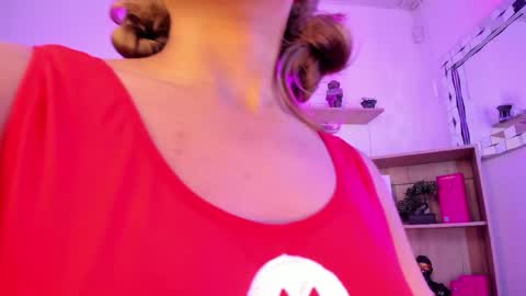 tylla__ online show from 05.24.26