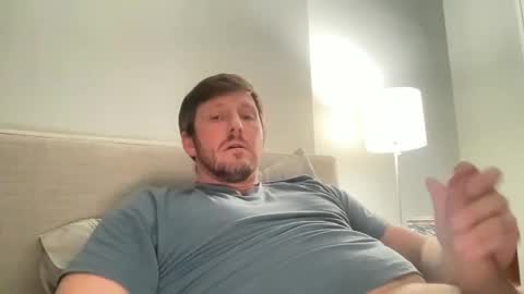 Snapshot of u28005 chatting on 12.05.24 u28005 online show from 12.05.24